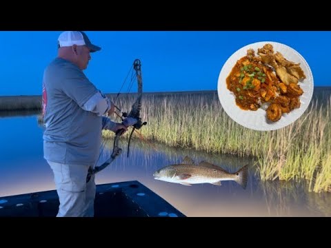 BOWFISHING For Redfish And Garfish (Catch*Clean*Cook) Sauce Piquante, BBQ ON Half Shell And Fried