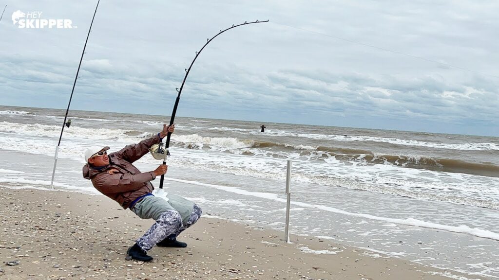 Waiting for HUGE ROD Bends on the Beach! | Simple Fishing Method for BIG Fish | Surf Fishing
